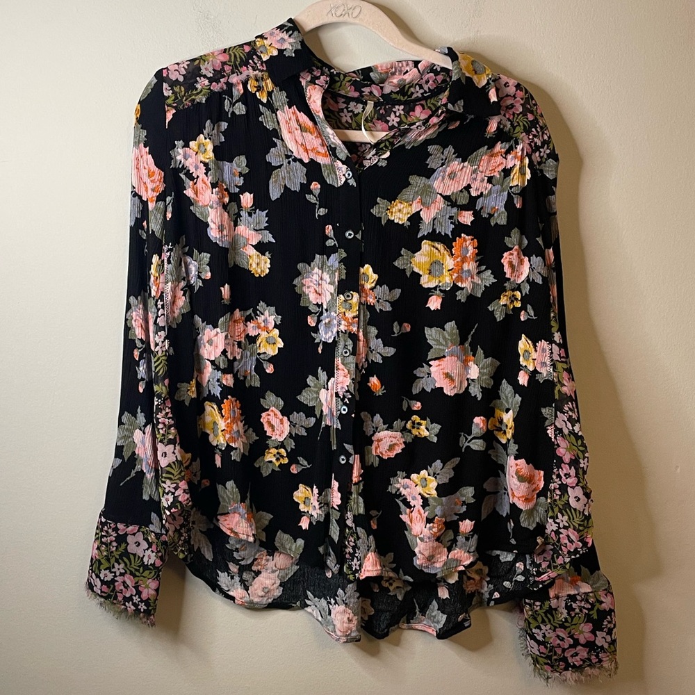 Free People Hold Onto Me Black Floral Printed Button Front Blouse Top Romantic